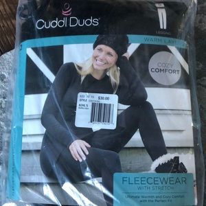 Cuddl duds fleecewear w/stretch, leggings, great for layering.